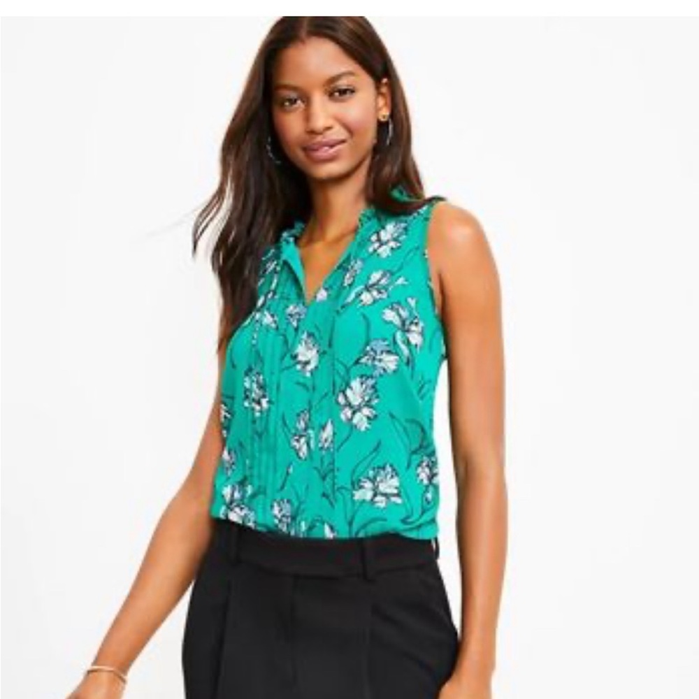 NWT Loft Ruffle Tie Neck Sleeveless Top, Green, Size XXL